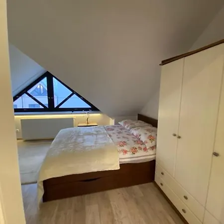 Pod 12 A Appartement